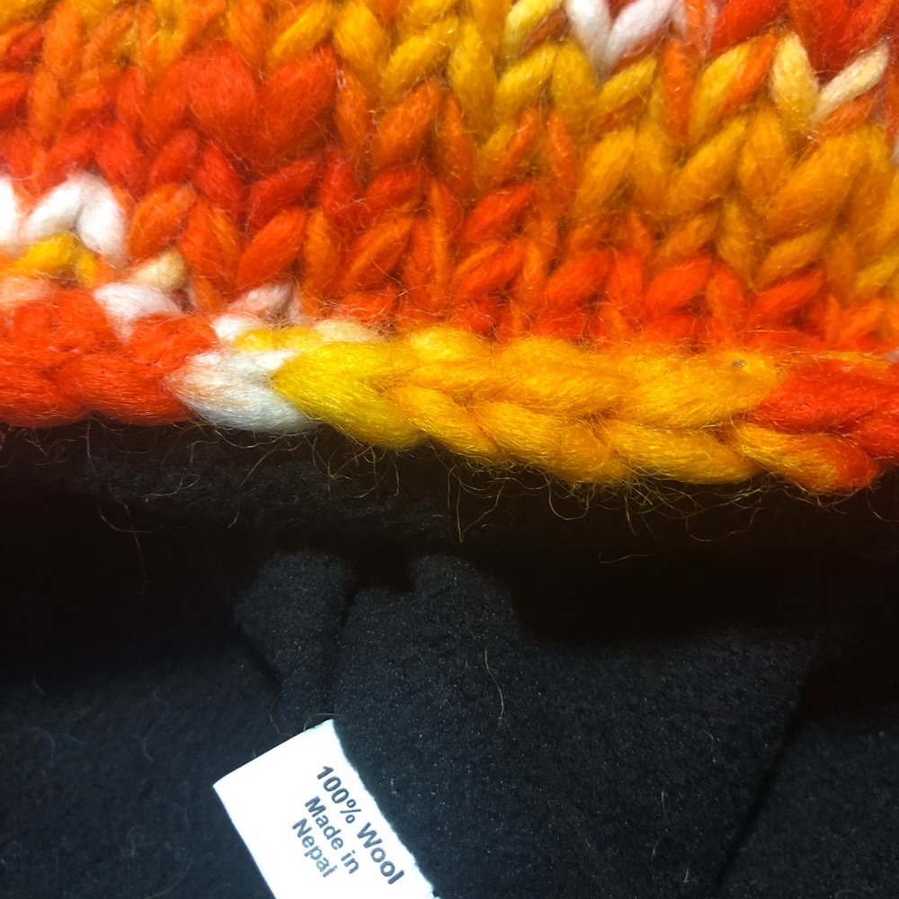 Handmade hat - Picture 2 of 7